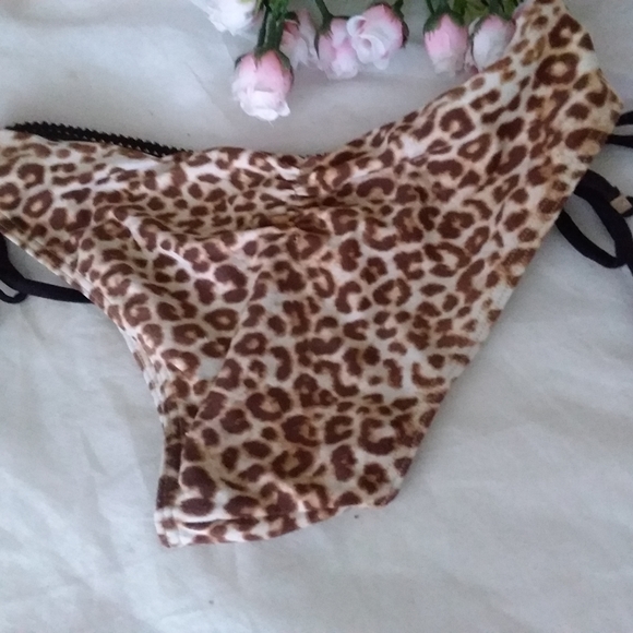 KARDASHIAN KOLLECTION Black BIKINI BOTTOMS M - Picture 2 of 4